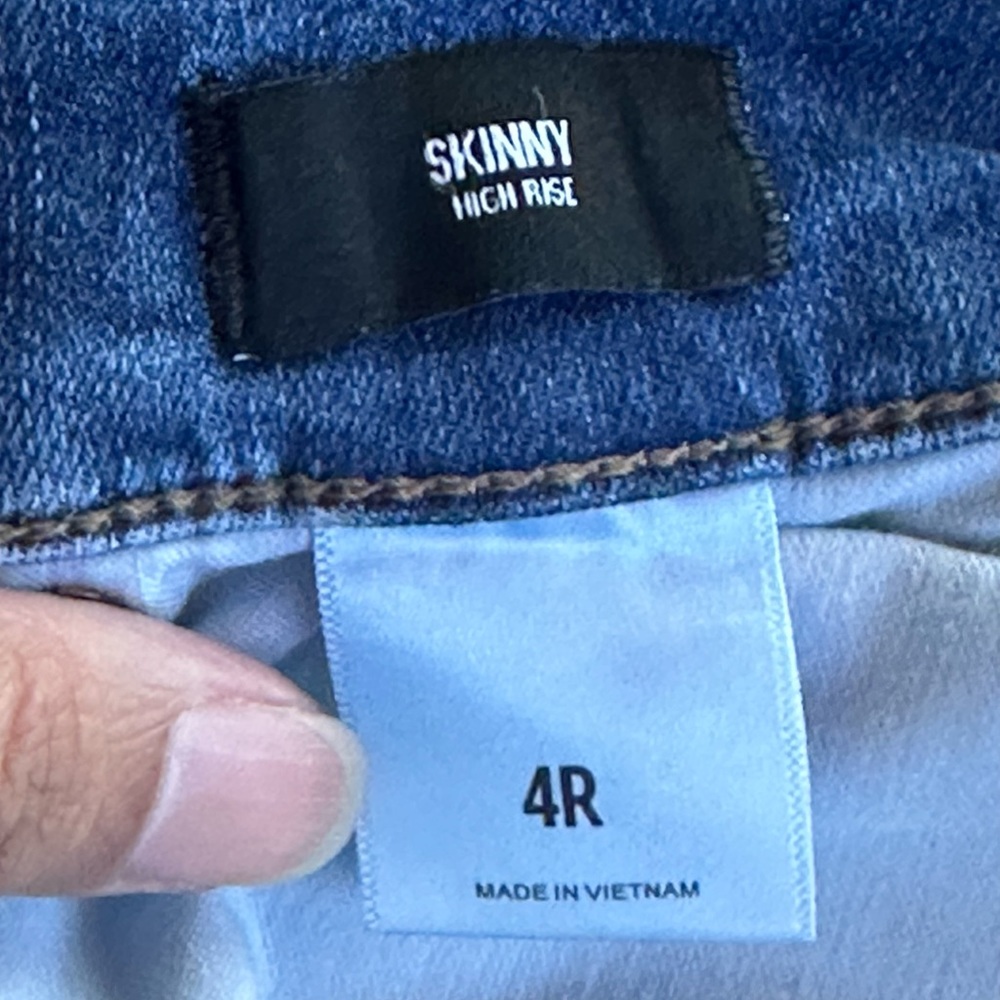 Jeans - Picture 4 of 5